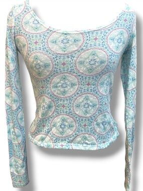 Mudd Light Blue and Pink Geometric Long Sleeve Top
